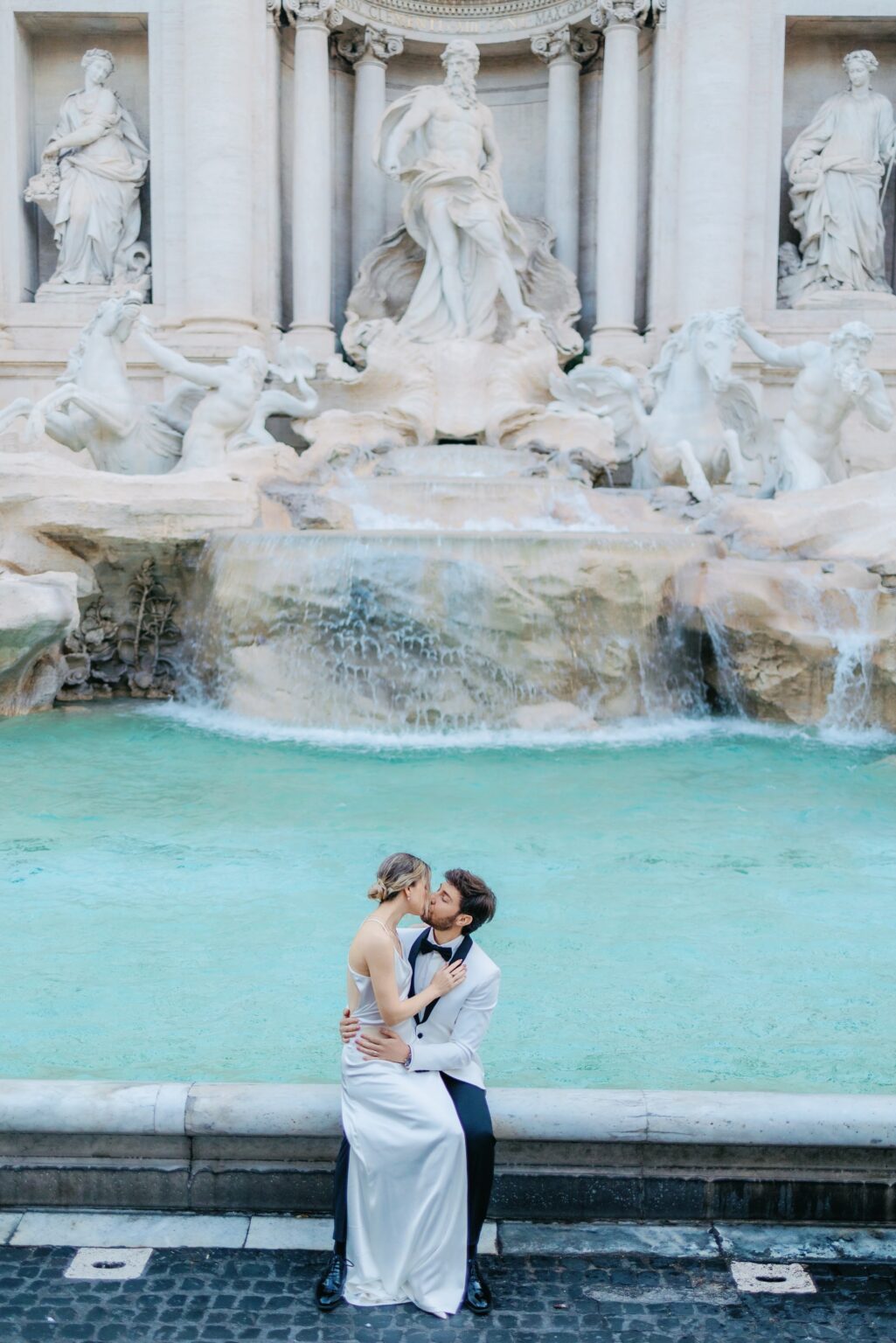 Early-morning photoshoot at an empty Trevi Fountain